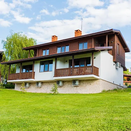 Hotel Pristan In The Mountain Luxury Suits *
